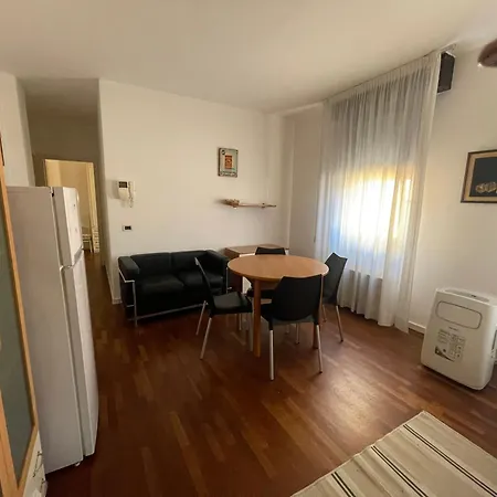 Διαμέρισμα San Marco Two-room With Kitchenette *
